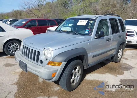 2003 Jeep Liberty Sport из США, поврежденный, VIN 1J4FK48143W524059